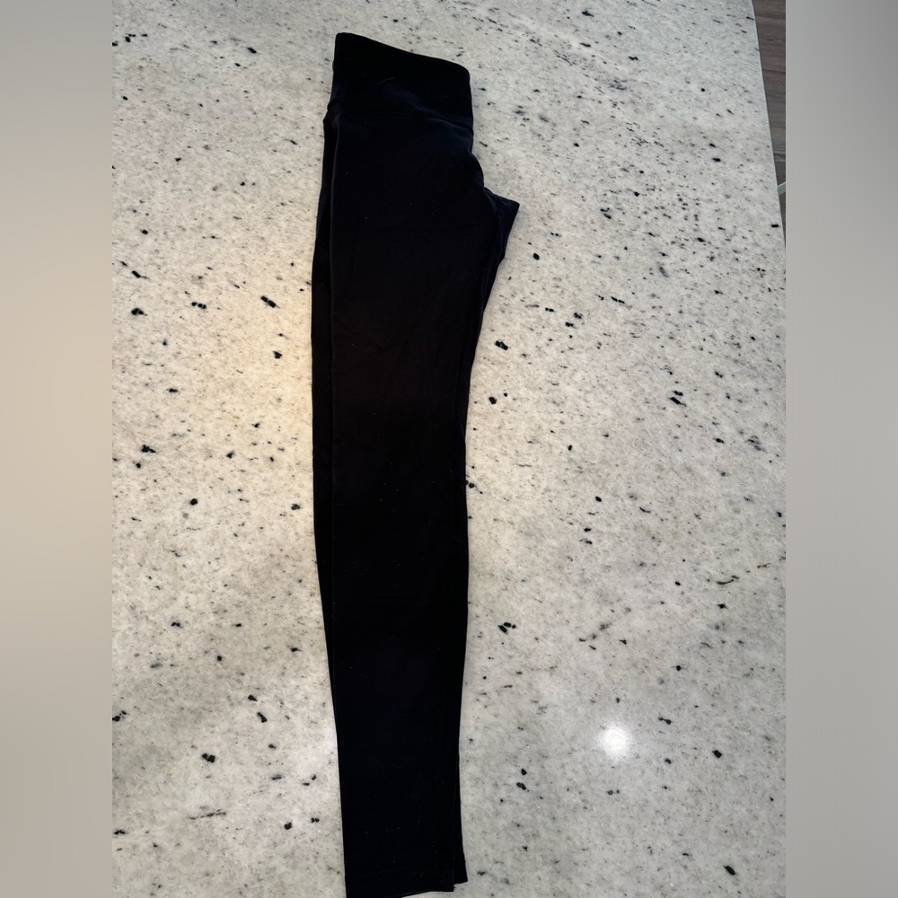Used wunder under Lulu lemon full length